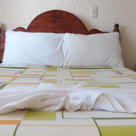 Hotel Bigu Puerto Escondido  Buitenkant foto