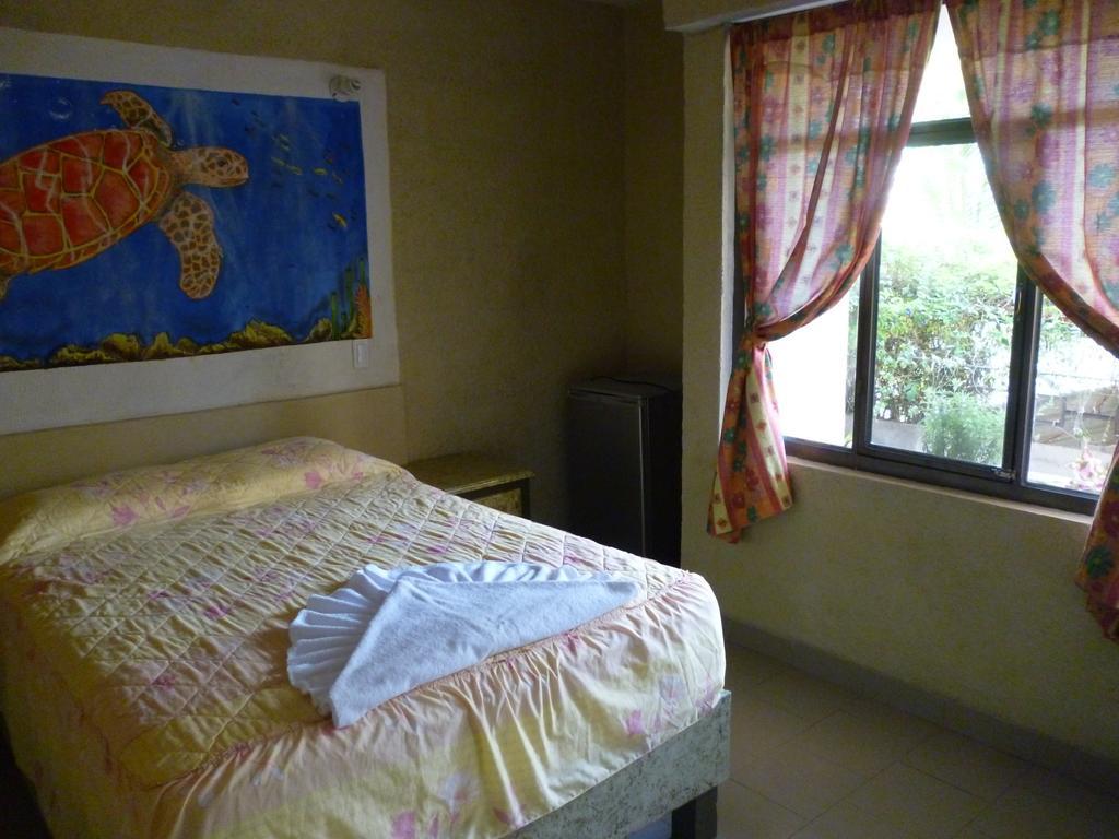 Hotel Bigu Puerto Escondido  Kamer foto