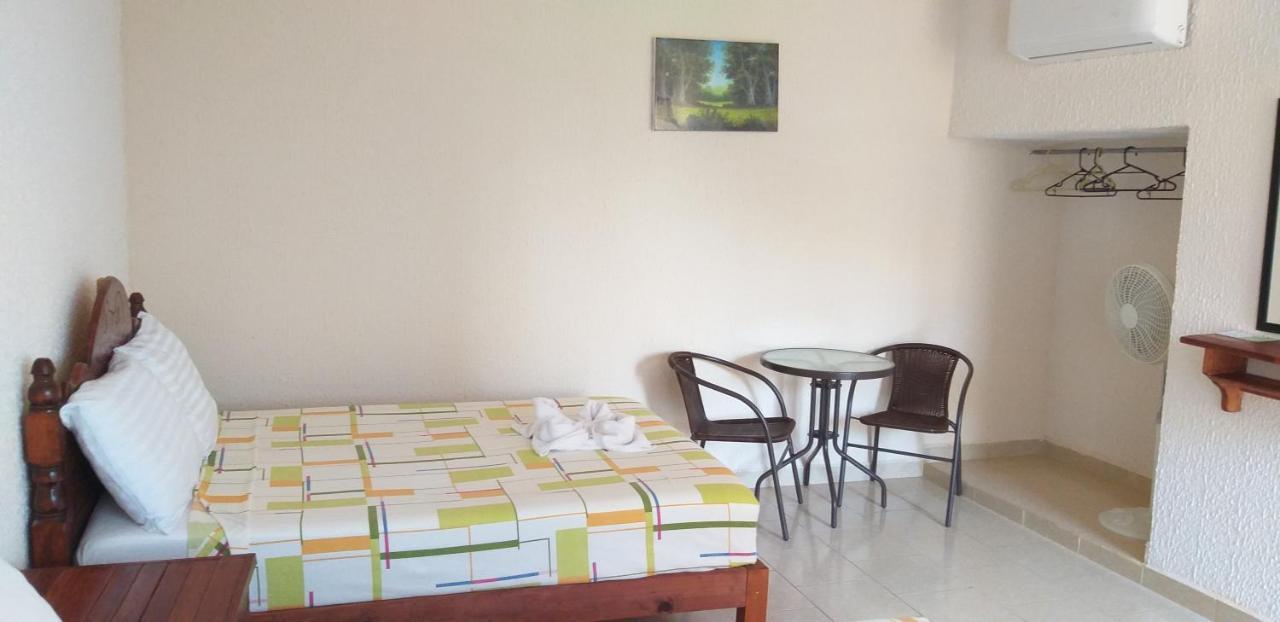 Hotel Bigu Puerto Escondido  Kamer foto